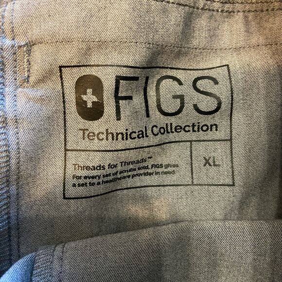 Figs Men's Size XL Graphite Gray 7 Pocket Axim Cargo Scrub Pants™ - Picture 6 of 10